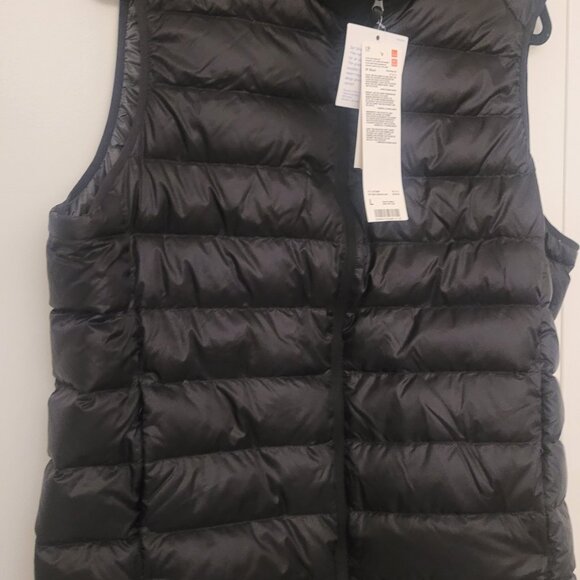 UNIQLO Sleeveless Jacket NEW – Black, Size Large - Picture 6 of 9